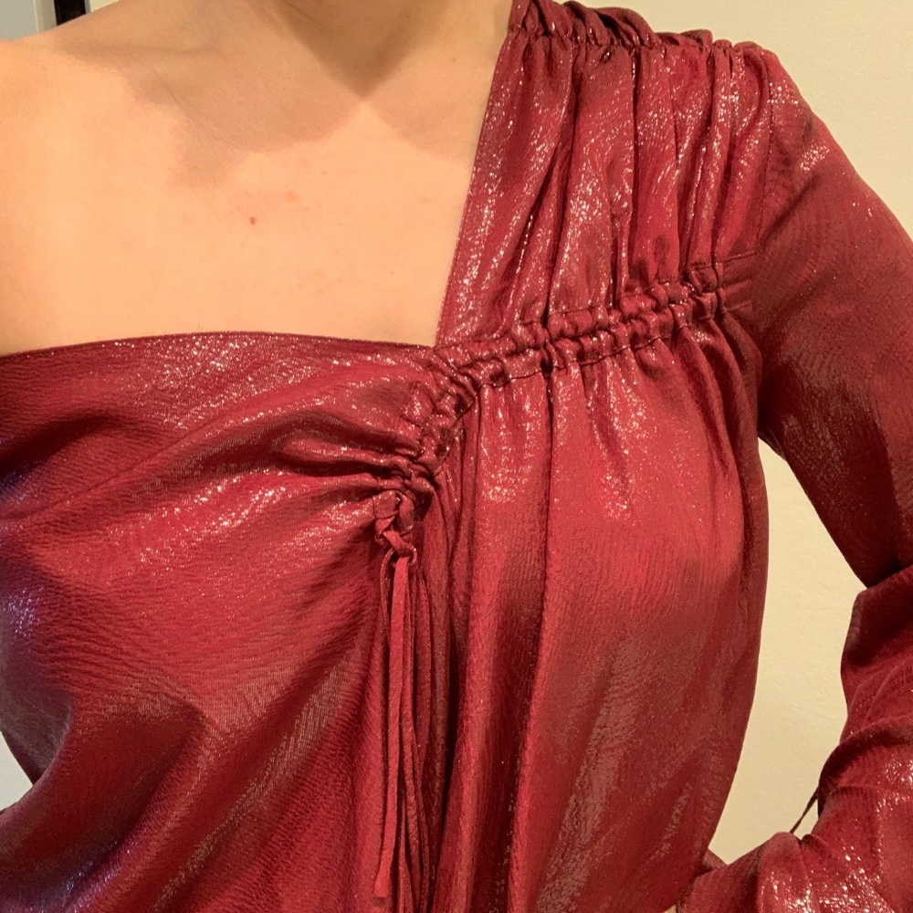 Roland Mouret Wine Metallic Silky Blouse NWT — Square Neck Ruched Top Size 8